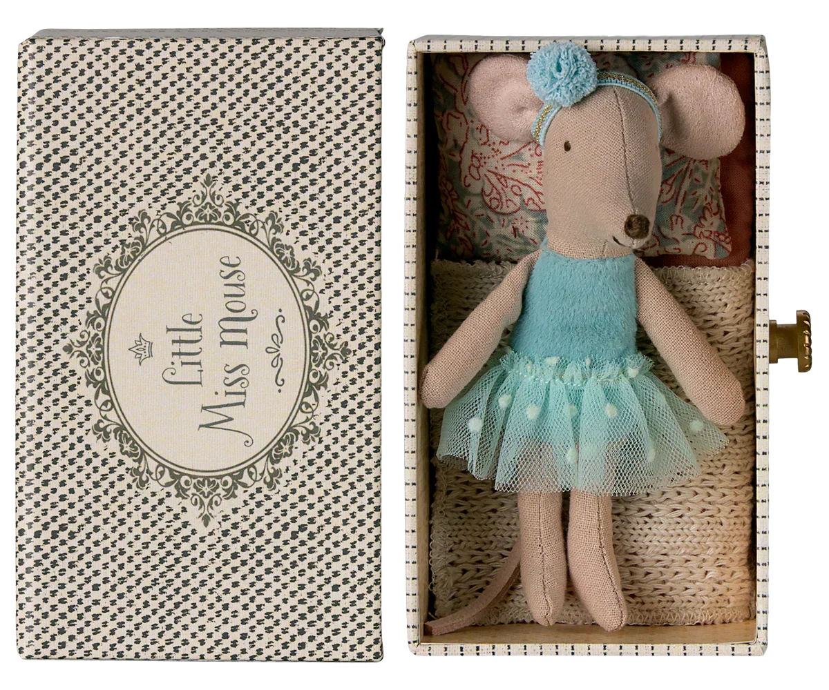 Maileg Dance mouse in daybed, Little sister - Blue